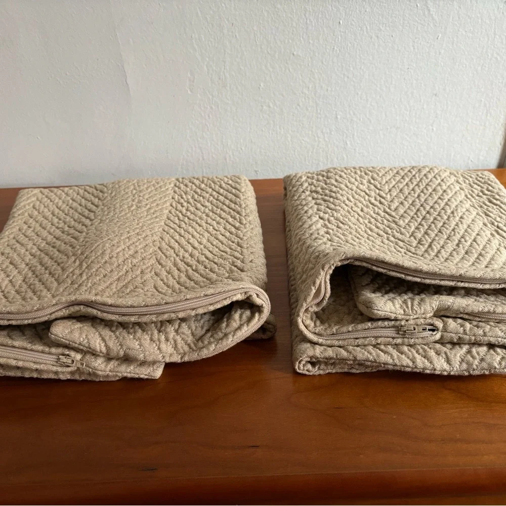 Frette Textured Cushion 100% Cotton Made in Italy 65x65 Set of 2